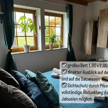 Auszeit Im Privatzimmer An Den Salzwiesen Mit Gemeinsamer Kueche Und Eingang Homestay